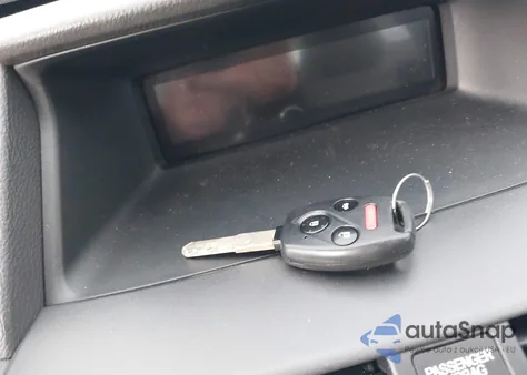 2009 Honda Accord 2.4 Lx-P из США, поврежденный, VIN 1HGCP26479A040258